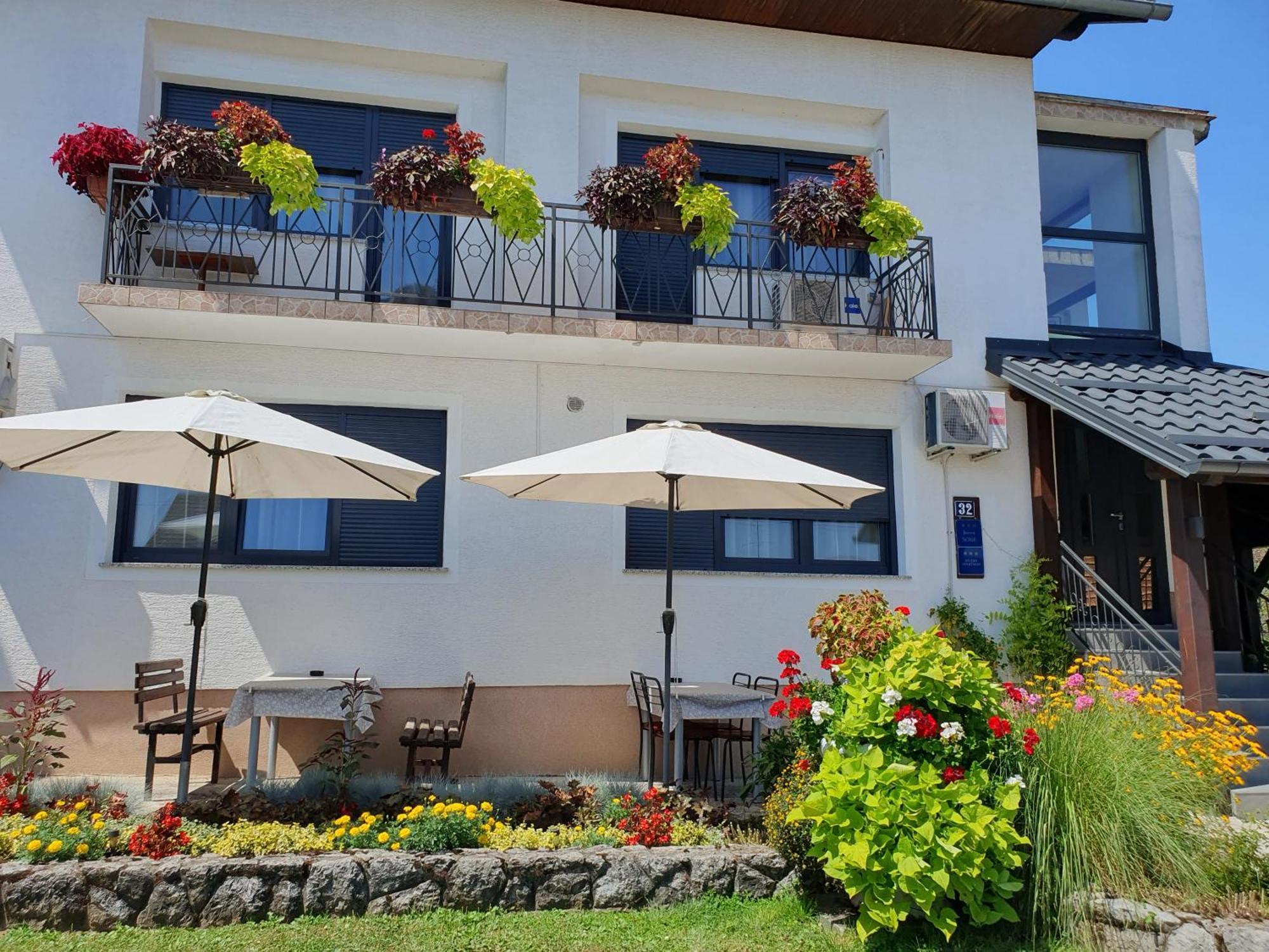 Guesthouse Vila Slunj Exterior foto